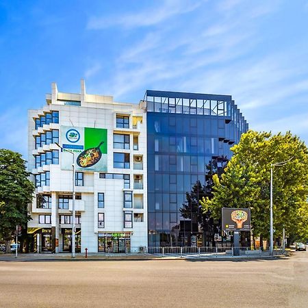 Апартаменти Cityscape Retreat 1Bd Flat In The Heart Of Пловдив Екстер'єр фото